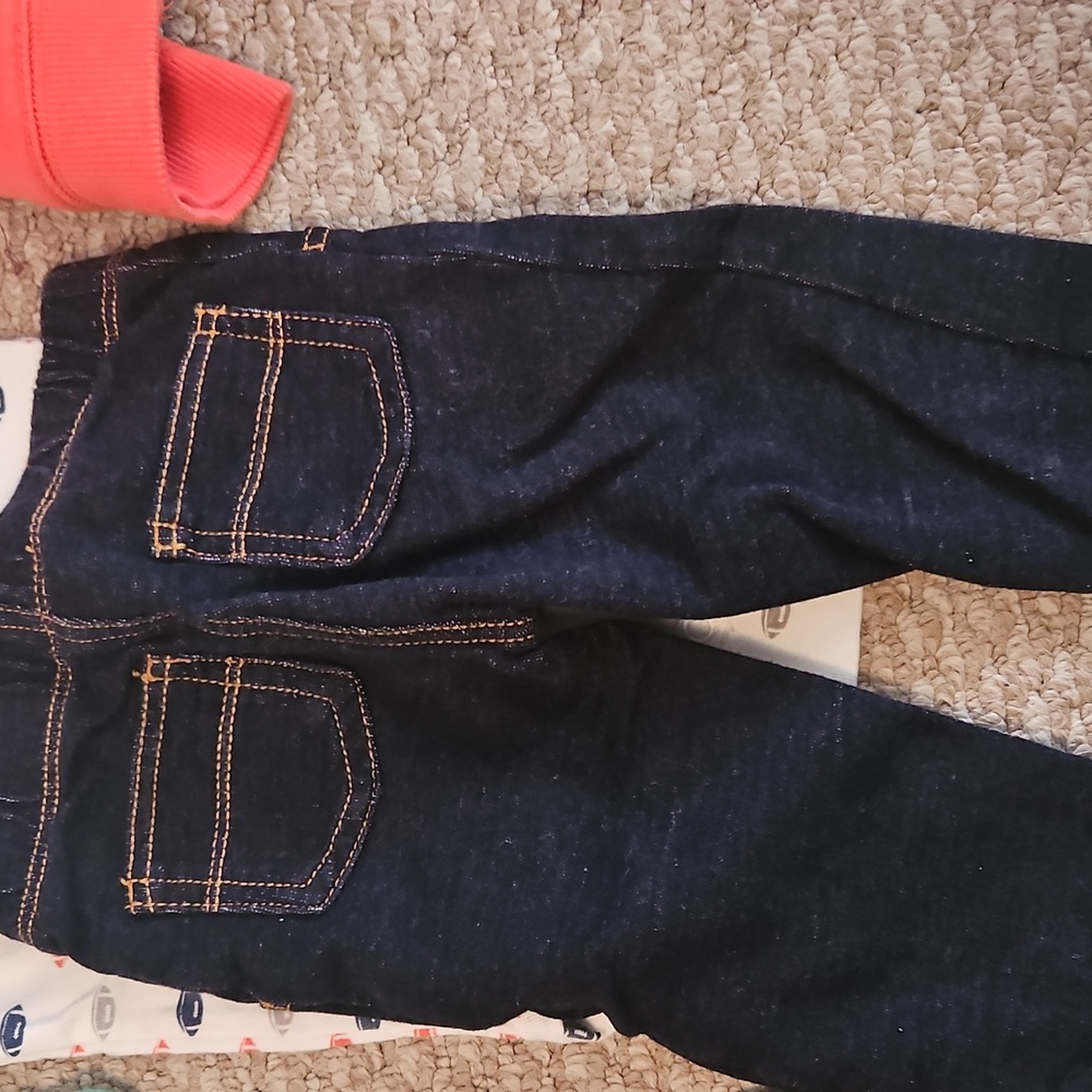 Carter's Outfit Bundle - Picture 4 of 11